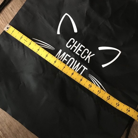'Check Meowt' Black Book Tote - Picture 7 of 8
